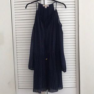 Beautiful polka dot dress!